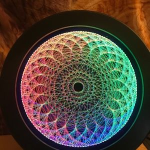 Gradient string art w/ UV lights